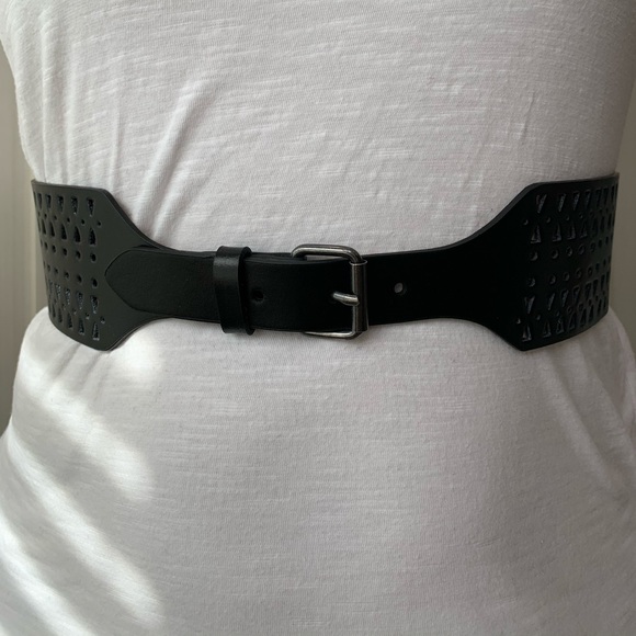 NWOT BCBGMaxazria Black Cutout Wide Waist Belt LG